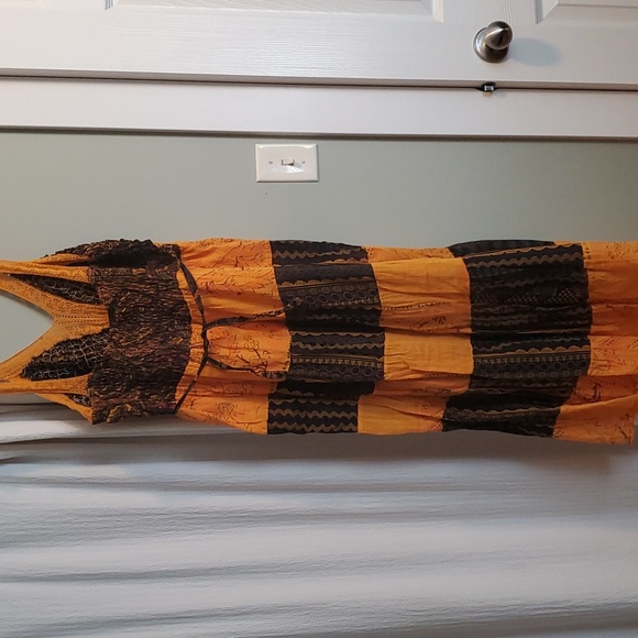 Dress - Picture 3 of 5